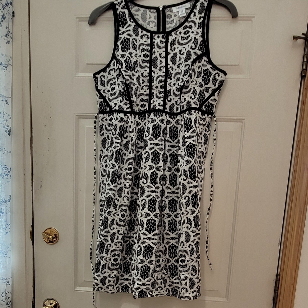 Motherhood Maturnity size M like new condition